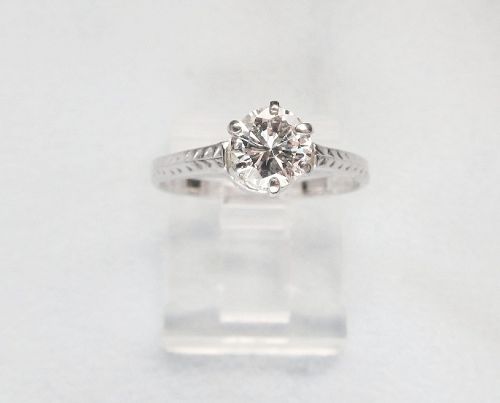 Diamond Engagement Ring in 14Kt White Gold