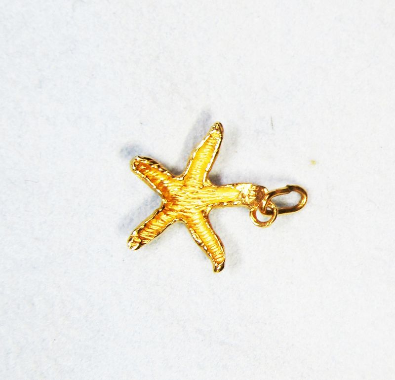 Starfish Charm 14Kt gold