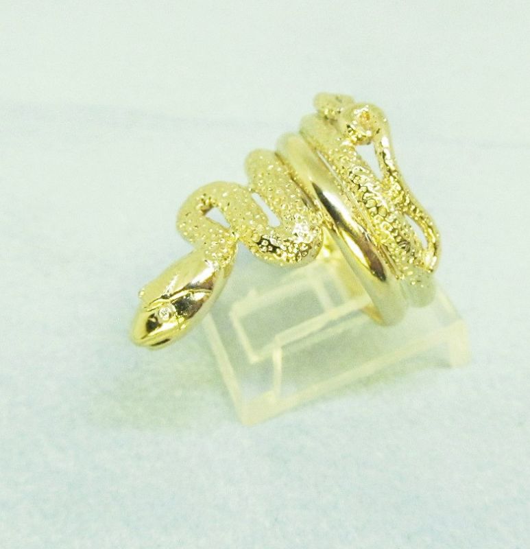 Snake Ring 18Kt Gold with Diamond Eyes