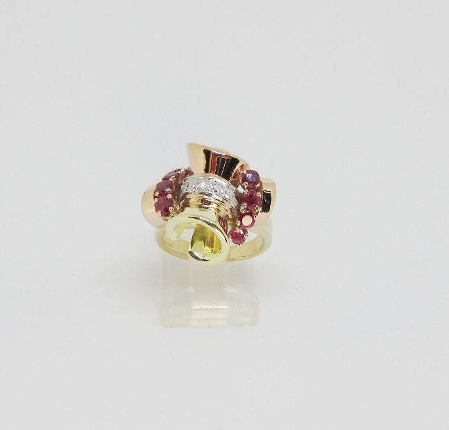 14Kt Multi Color Gold Ruby and Diamond Retro Ring