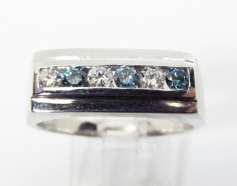 Blue and White Diamond 14Kt Gold Ring