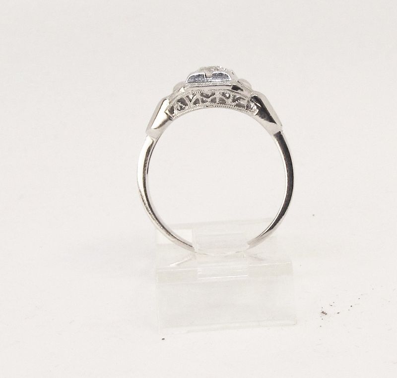 Solitaire Diamond Ring 18Kt White Gold