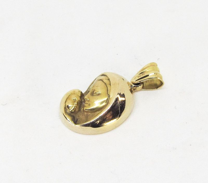 Mother and Child Pendant 18Kt Gold