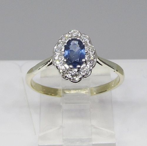 Sapphire and Diamond Cluster Ring 9Kt Gold