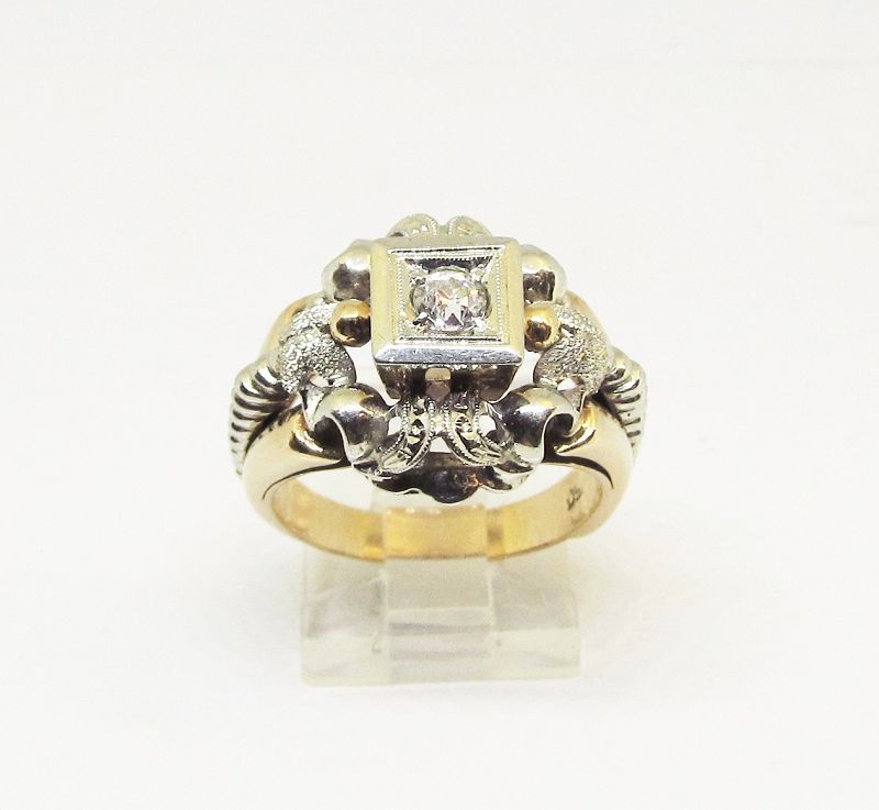 Diamond Ring Baroque Style 18Kt Gold