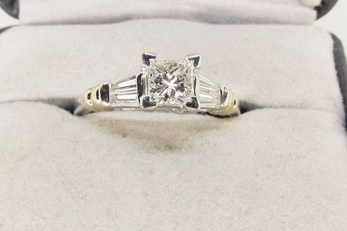 Princess Cut Diamond Engagement Ring Platinum