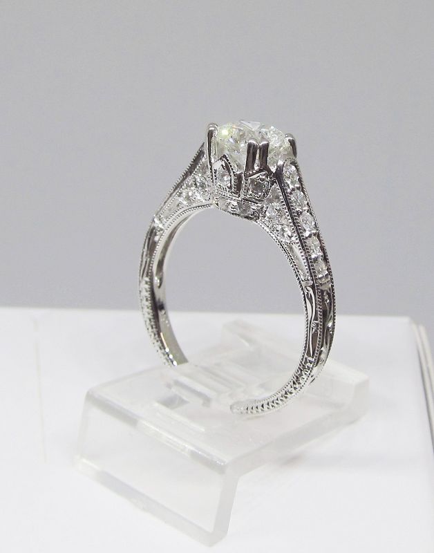 Diamond Engagement Ring 18Kt
