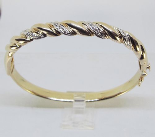 Estate Bangle Bracelet 14Kt Gold with Diamonds