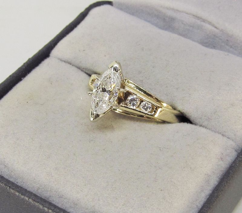 Engagement Ring Marquise Diamond 14Kt Yellow Gold