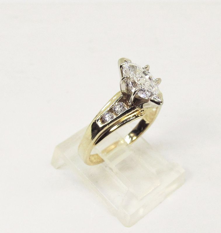 Engagement Ring Marquise Diamond 14Kt Yellow Gold