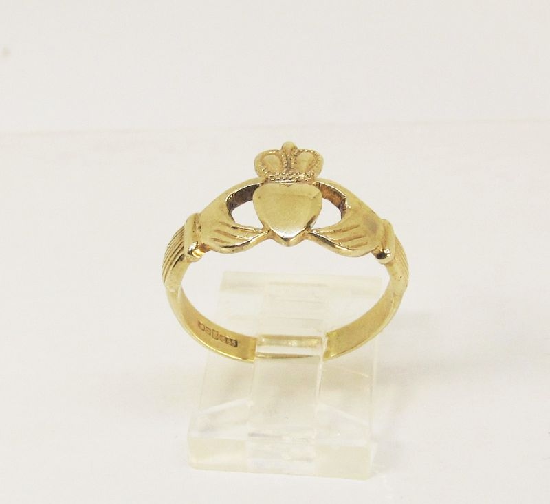 Gold Claddach Ring 14Kt British Marks