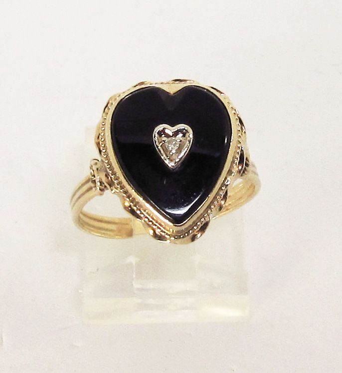 14Kt Yellow Gold Heart Shaped Onyx Ring with a Diamond