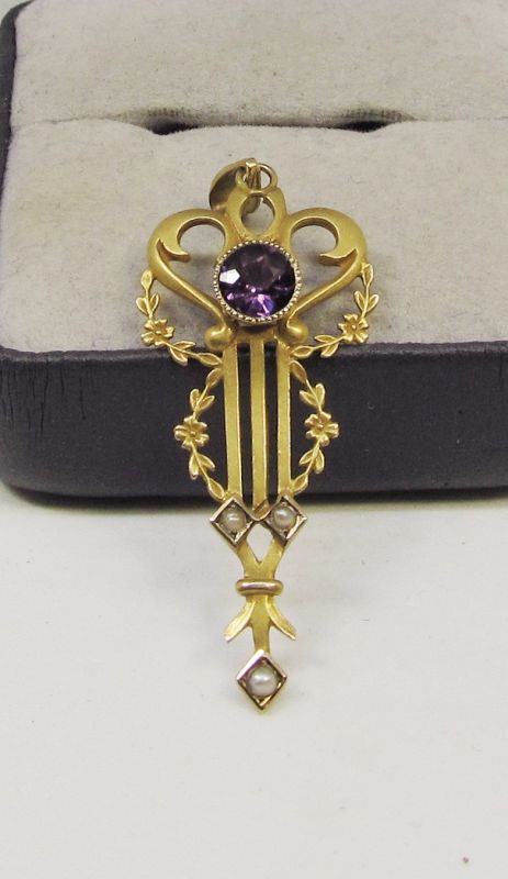 Victorian Amethyst and Seed Pearl Pendant 10Kt Gold