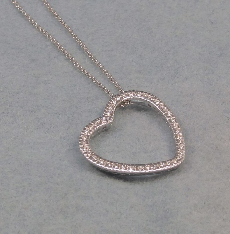 Diamond Heart Necklace 14Kt White Gold