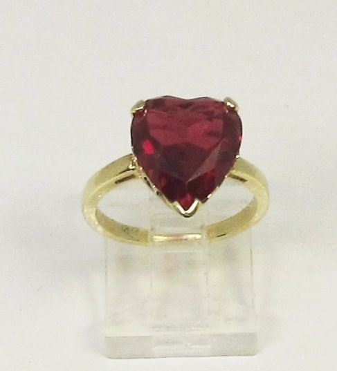 Ruby Heart Ring Synthetic 14Kt Gold
