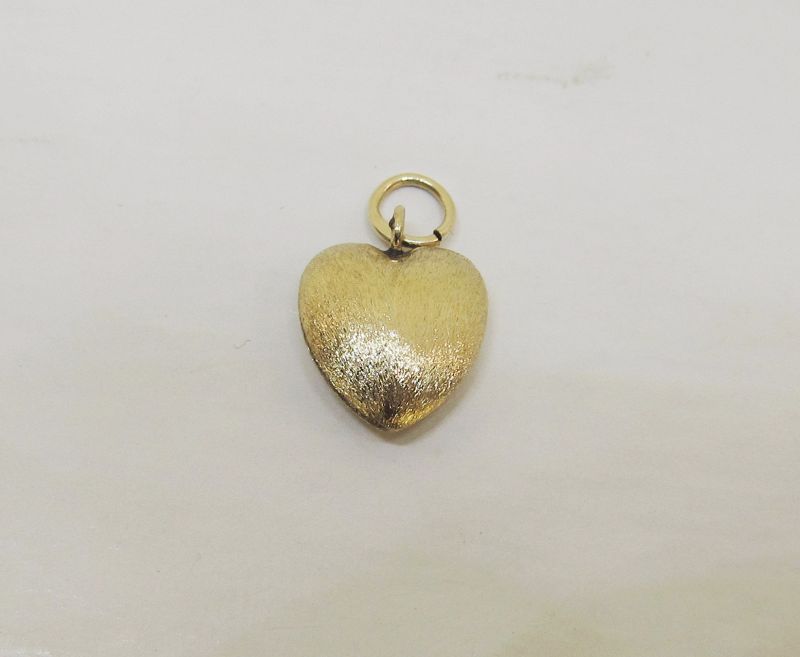 Heart Charm/Pendant 14Kt Yellow Gold