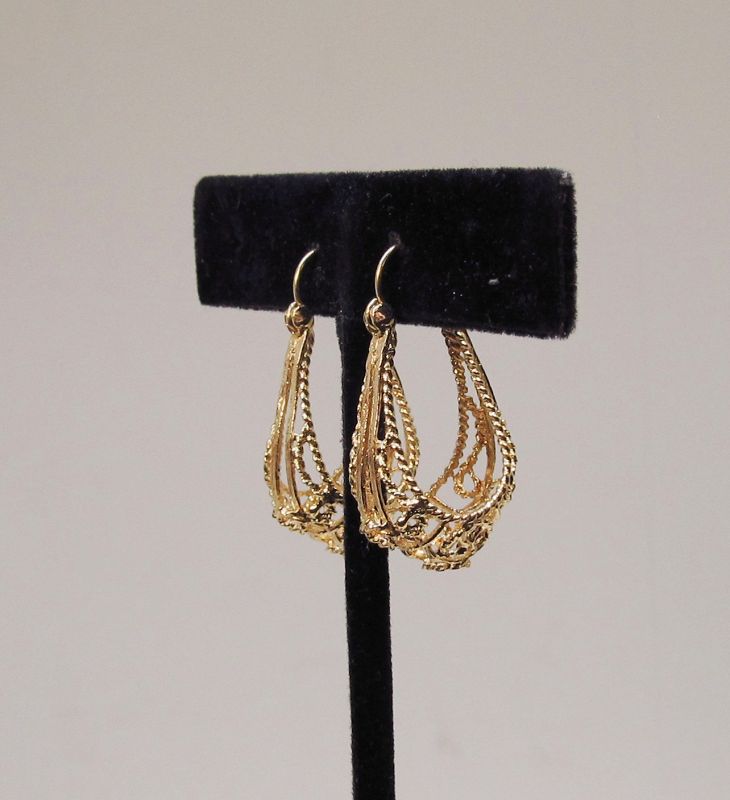 Openwork Hanging Earrings Rope Design 14Kt Gold