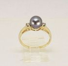 Black Pearl and Diamond Ring 14Kt Yellow Gold