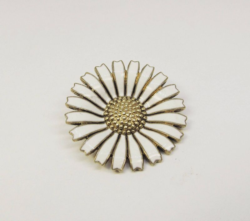 Sterling Silver and Enamel Vermeil Daisy Pin