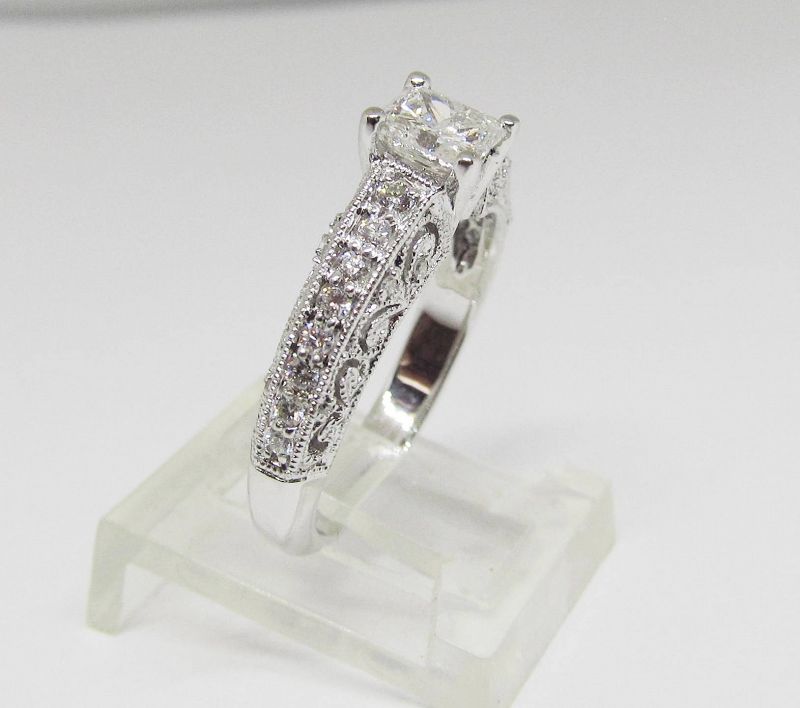 Edwardian Style 18Kt White Gold Diamond Ring