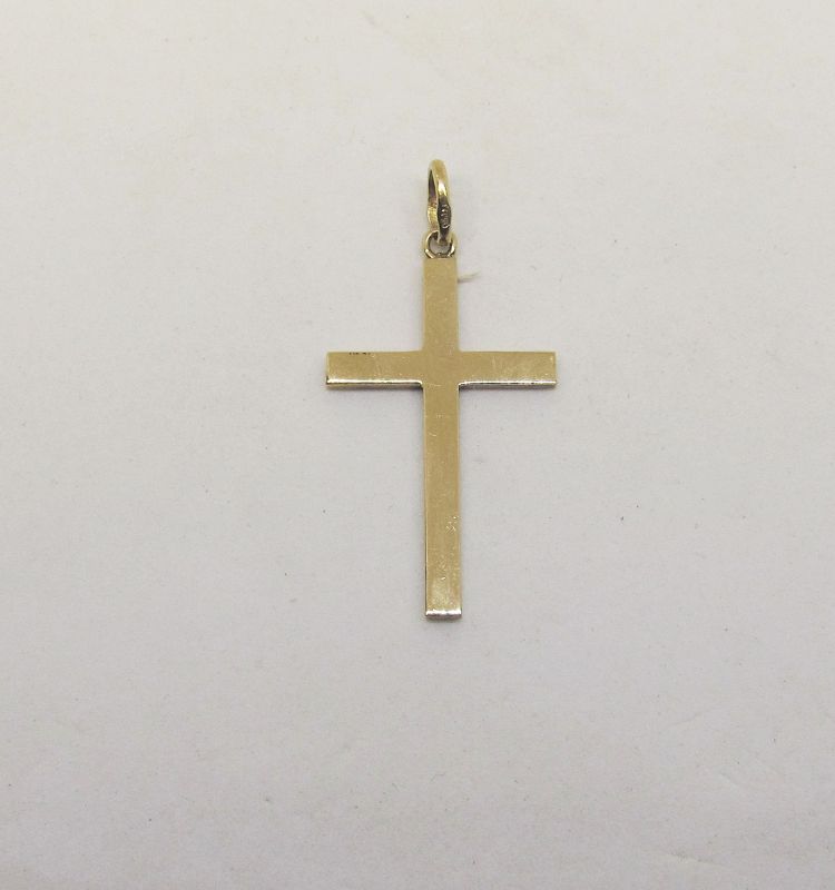 Elegant vintage 18Kt Yellow Gold Cross