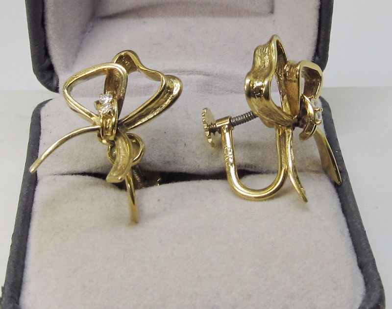 1960's Gold Bow Earring and Pin Set With Diamonds