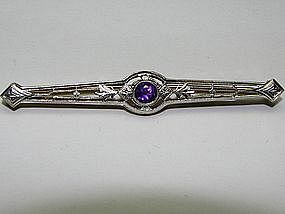 Two Tone 14 Kt Gold and Amethyst Deco Bar Pin