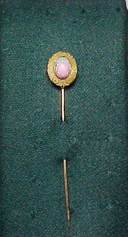 Great Opal and 14Kt Gold Stick Pin, Lapel pin