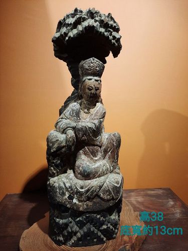 A Chinese Wood Statue Guanyin In Grotto，Ming Dynasty