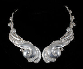 gorgeous Los Castillo Mexican silver repousse Necklace