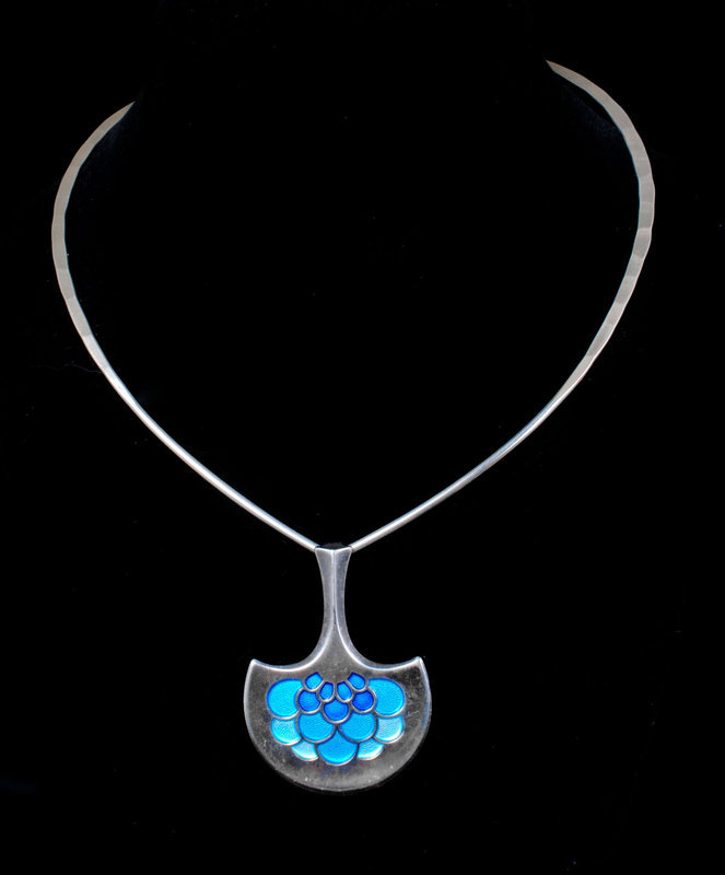 Ostern for David Andersen silver enamel torque Necklace
