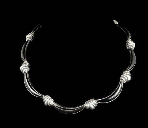 Antonio Pineda Mexican 970 silver black onyx Necklace crescents shells