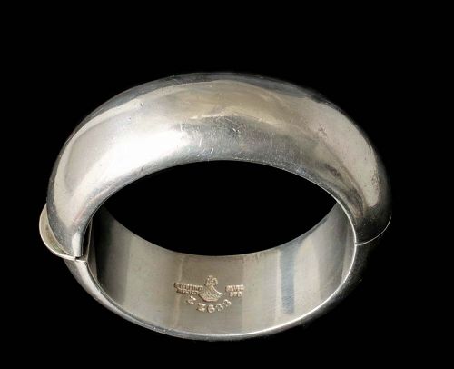 Antonio Pineda Mexican 970 silver modernist hinged Bracelet