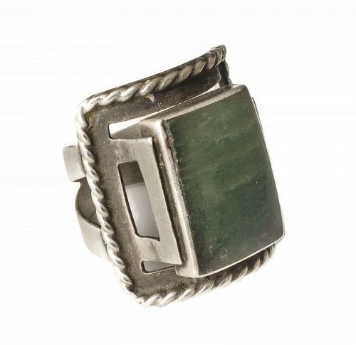 Los Ballesteros Mexican silver architectural Ring with green agate