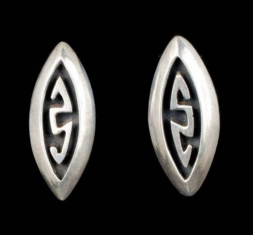 Taller Taxco Mexican silver Earrings in a Salvador Teran design