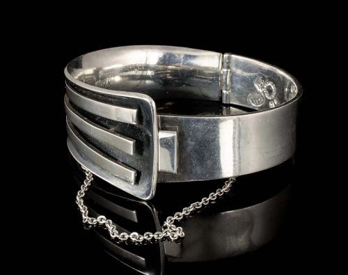 Sigi Pineda Mexican silver modernist hinged Bracelet