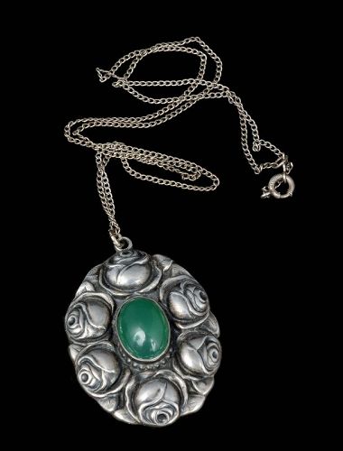 antique German Jugendstil 800 silver and chrysoprase Pendant Necklace
