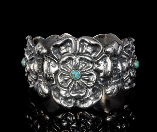 Mexican Deco silver turquoise Bracelet ~ Matl style "peyote flowers"