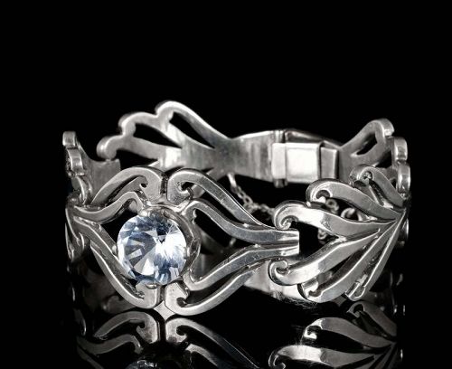 Mexican silver modernist Bracelet with aqua color gemstone