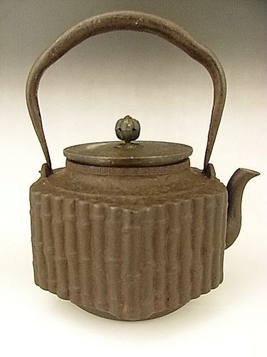 Japanese E. 20th C. Iron Tea Kettle by Shibundo