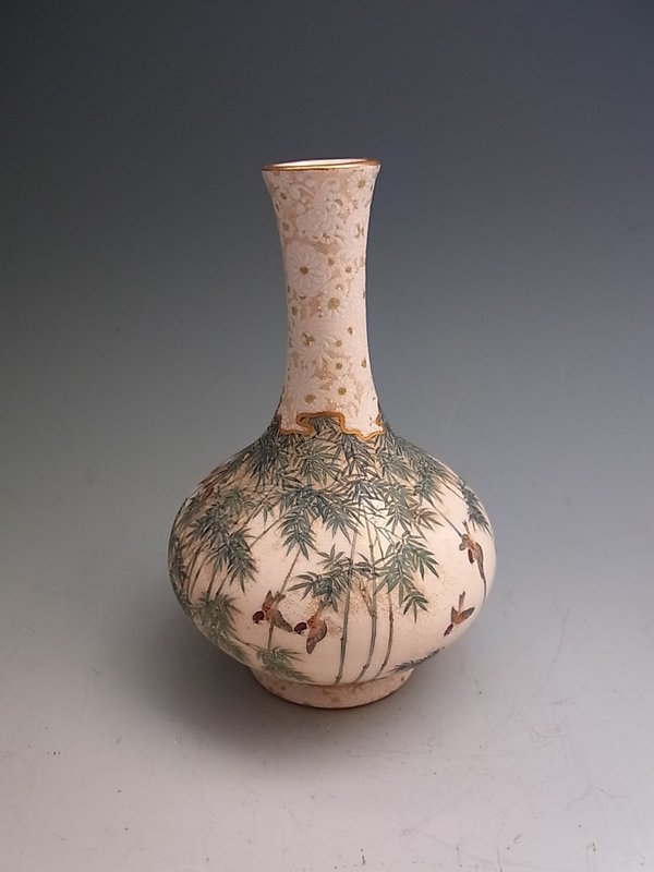 Japanese E. 20th Century Fine Kinkozan Satsuma Vase