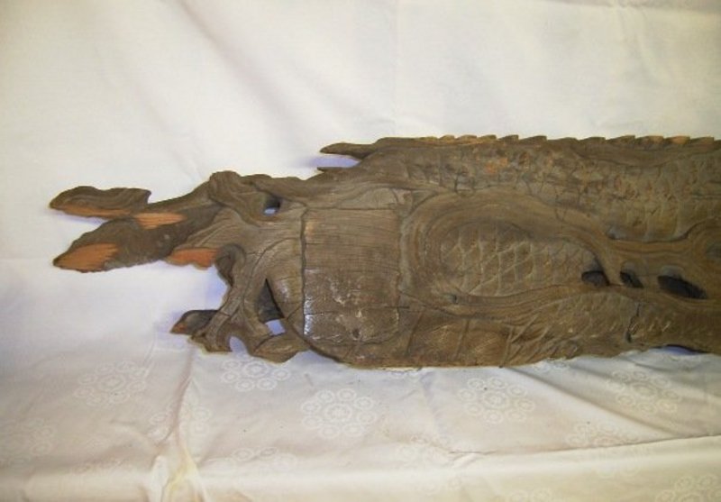 Japanese Taisho Period Carved Wooden Dragon Ranma