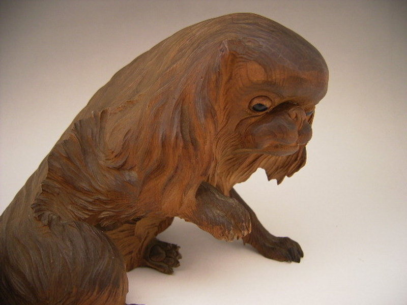 Japanese Early 20th Century Wooden Carved Pekingese Dog