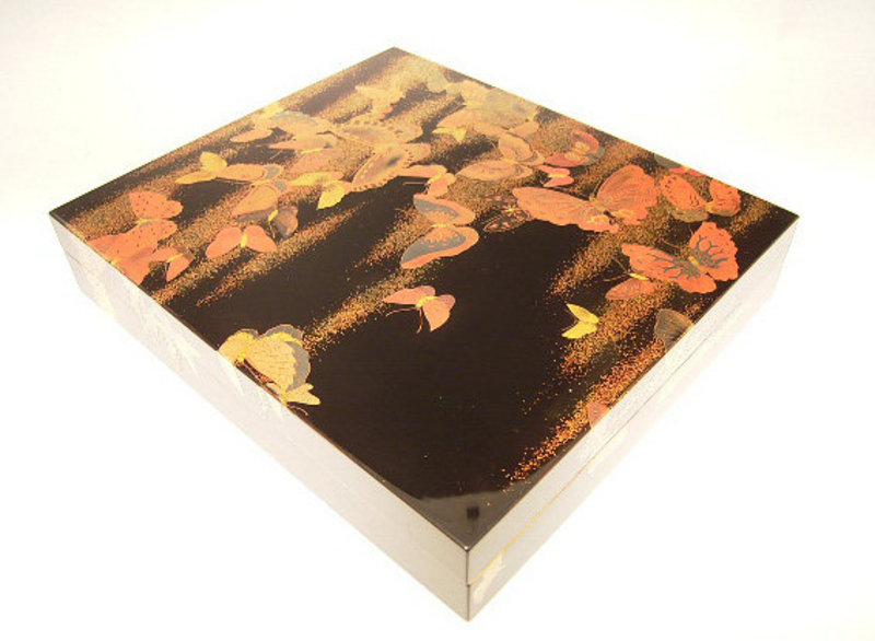 Japanese Mid 19th C. Lacquer Box by Nakamura Soutetsu