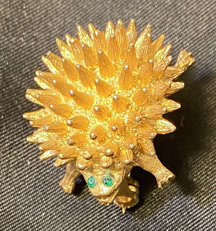 Small Vintage Goldtone Porcupine Pin Brooch Unsigned