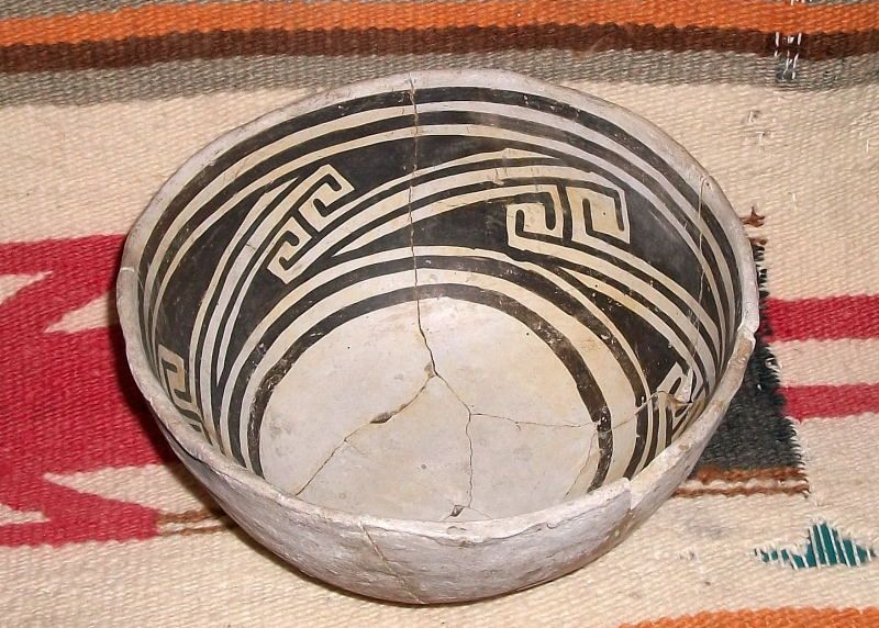 Anasazi black on white bowl ca 1100 to 1300 ad. &quot;NO RESTORATION&quot;