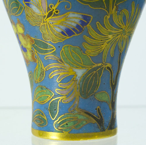 A Chinese Cloisonne Meiping Vase, 18th ~ 19th Century.