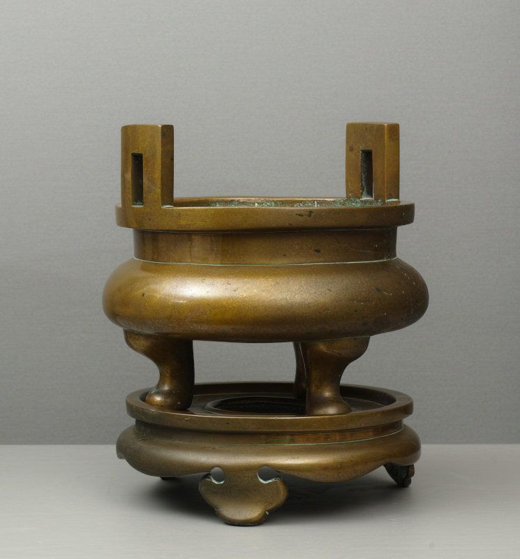 A Heavy Chinese Bronze Censer and Stand, Mark, 19th century.