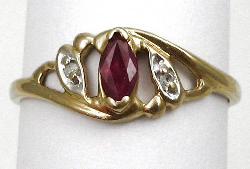 Ruby & Diamond Ring - 10kt Gold