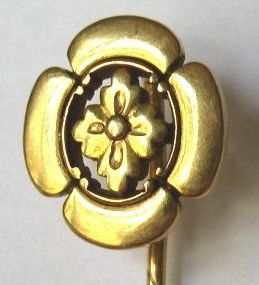 20kt Gold Japanisme Family Crest Stickpin